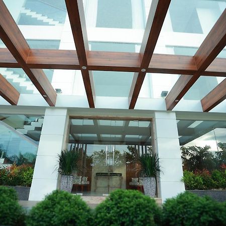 פלקאד The Gold Hotel מראה חיצוני תמונה
