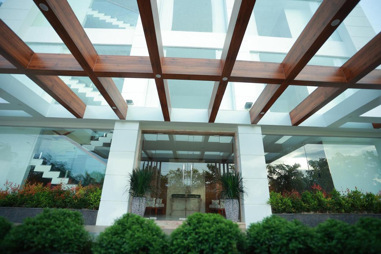 פלקאד The Gold Hotel מראה חיצוני תמונה