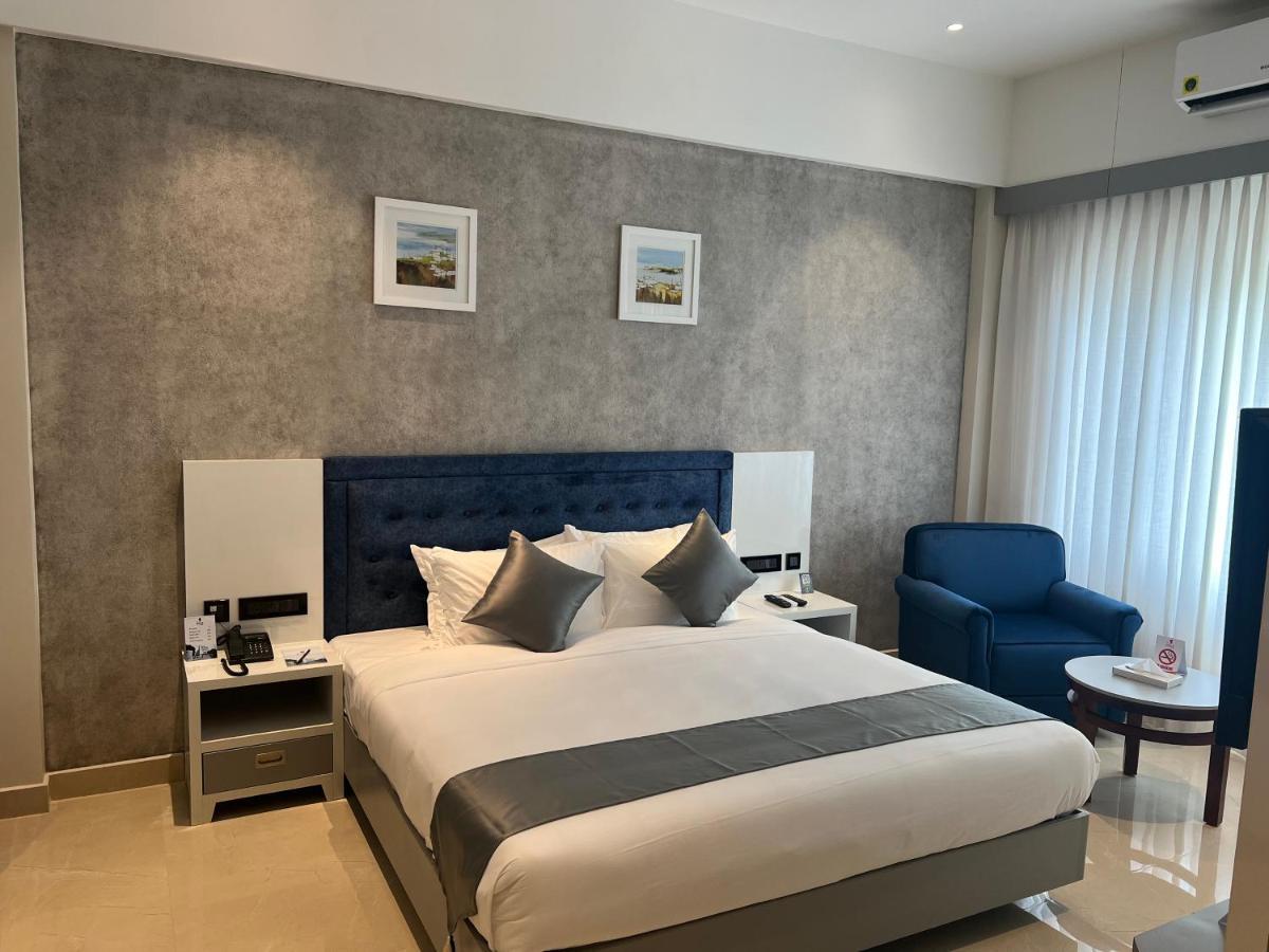 פלקאד The Gold Hotel מראה חיצוני תמונה