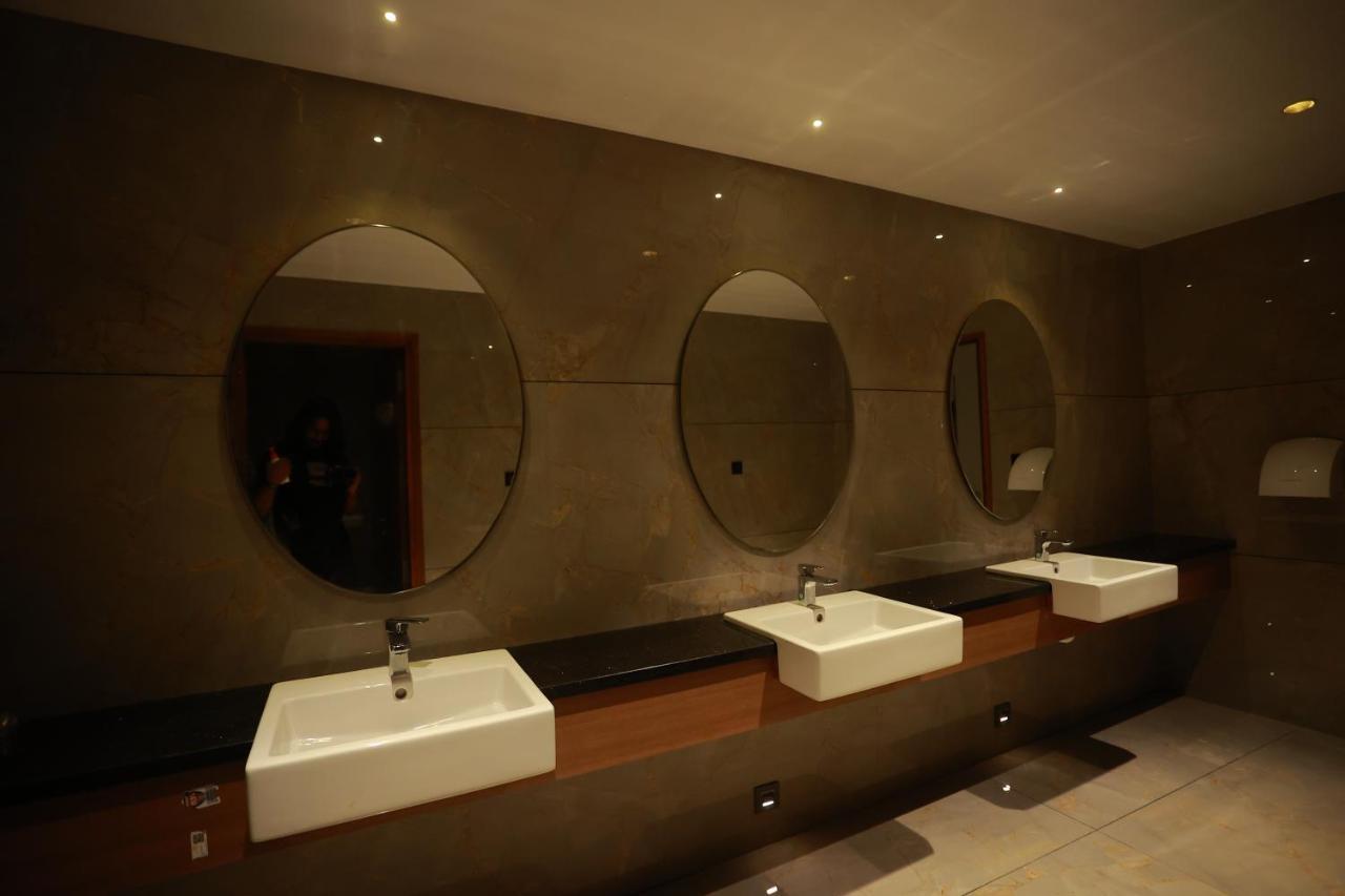 פלקאד The Gold Hotel מראה חיצוני תמונה