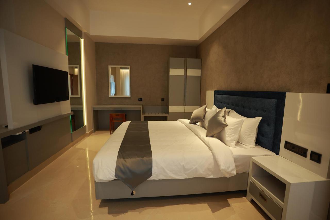 פלקאד The Gold Hotel מראה חיצוני תמונה